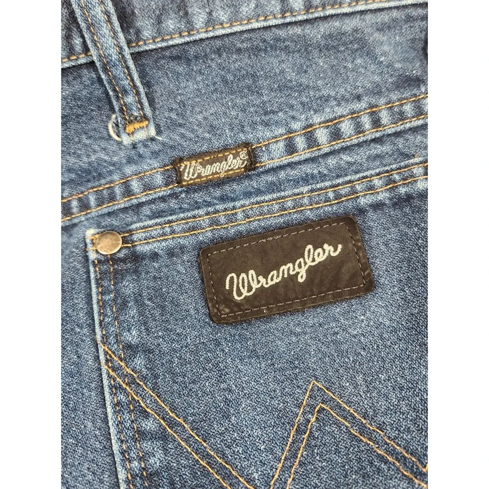 Wrangler 933SEDD Mens Regular Fit Straight Leg Jeans Medium Wash Blue 38x30